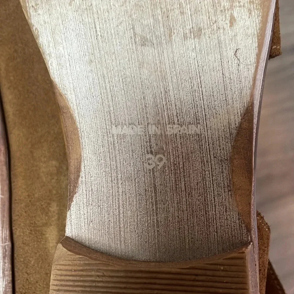 Free People Brown Suede Flats size 39
